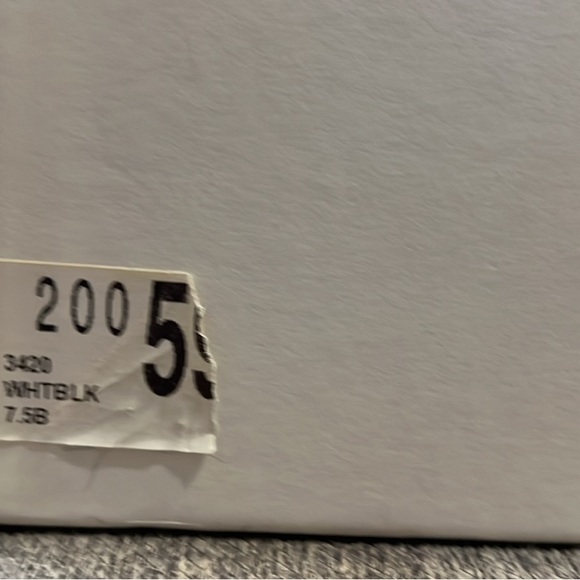 Alexander McQueen sneakers - Picture 3 of 5